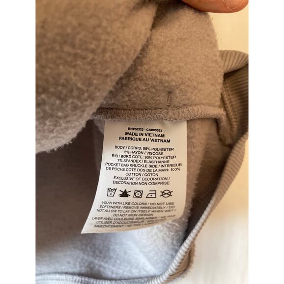 Nike Peloton Scuba Logo Sweatshirt Women Gray with Black Size Small Fleece - Picture 7 of 8